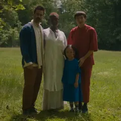 Najlepsze filmy o adopcji, które poruszają serce i emocje