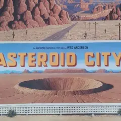 Asteroid City - co sądzimy o nowej komedii sci-fi z 2023 roku?