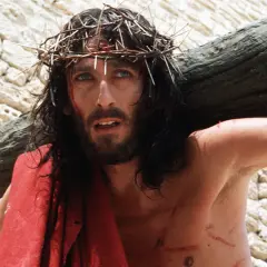 Jezus z Nazaretu: kultowy film, który wciąż porusza. Gdzie obejrzeć?