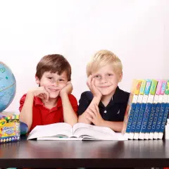 Podręcznik szkolny — dlaczego podręczniki Nowej Ery to dobry wybór?