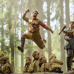 Poznaj pełną obsadę filmu Jojo Rabbit - lista aktorów i ich role