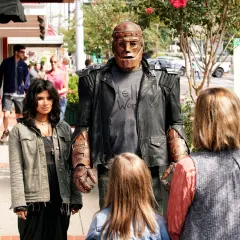 Doom Patrol: Niezwykły Serial o Wyjątkowych Superbohaterach