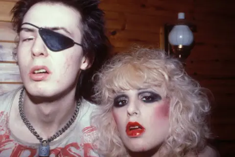 Sid i Nancy: Miłość, heroina, Hotel Chelsea. Cała prawda