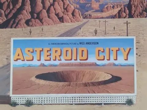 Asteroid City - co sądzimy o nowej komedii sci-fi z 2023 roku?