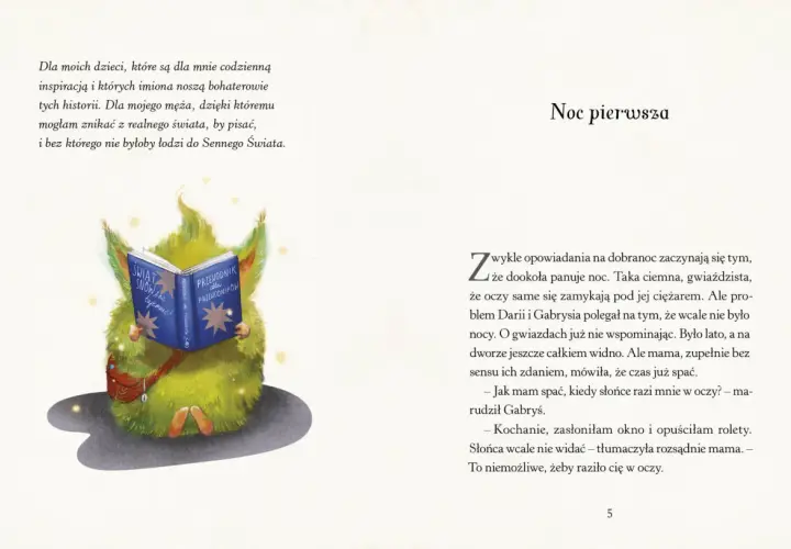 Zielony stworek czyta "Przewodnik dla przewodników". Opowieść na dobranoc zaczyna się, gdy zapada noc.
