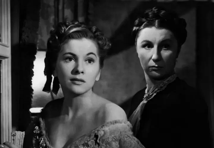 Film Rebeka 1940: Dlaczego klasyk Hitchcocka wciąż fascynuje?