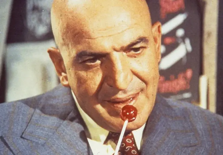 Telly Savalas z włosami: Czy rozpoznasz go przed Kojakiem?