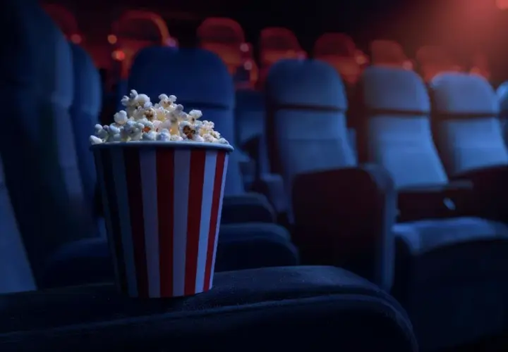 Kiedy Hollywood spotyka ruletkę: jak filmy o kasynach inspirują prawdziwy świat rozrywki online