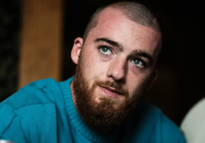 Angus Cloud: Oficjalna przyczyna śmierci i walka z demonami