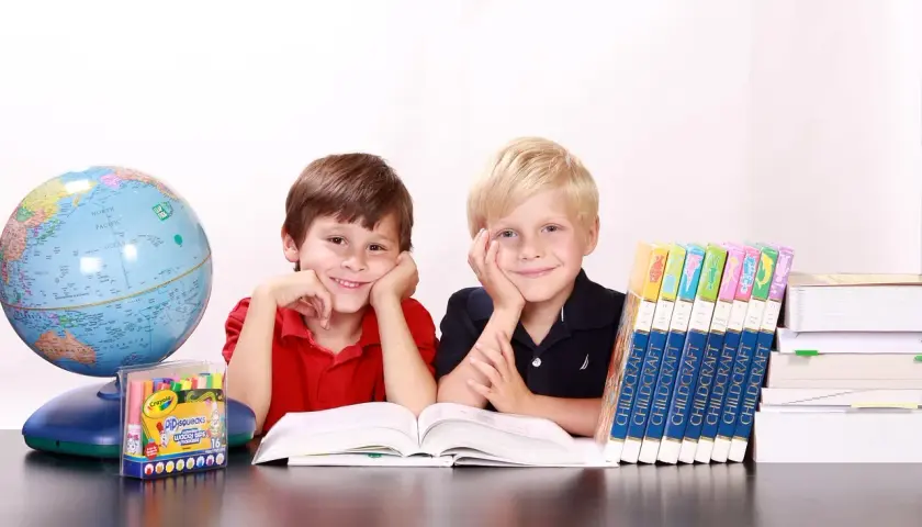 Podręcznik szkolny — dlaczego podręczniki Nowej Ery to dobry wybór?