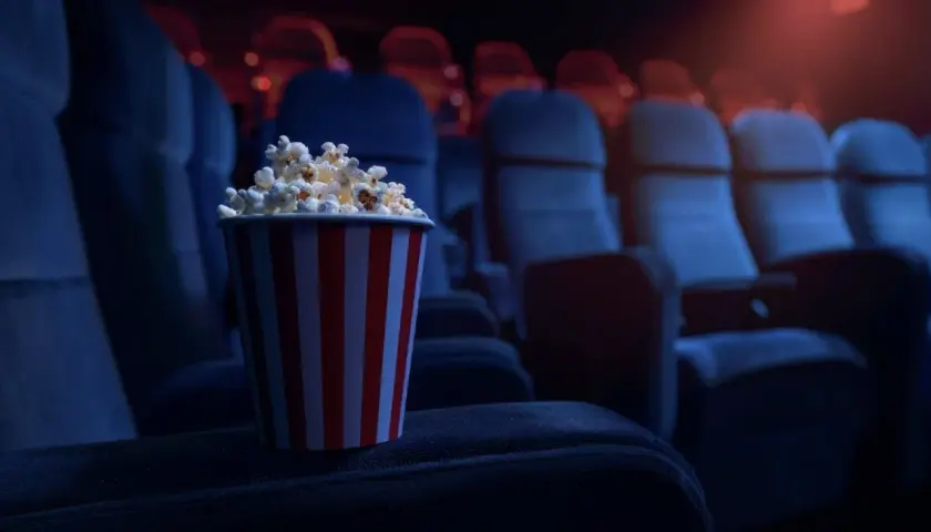 Kiedy Hollywood spotyka ruletkę: jak filmy o kasynach inspirują prawdziwy świat rozrywki online