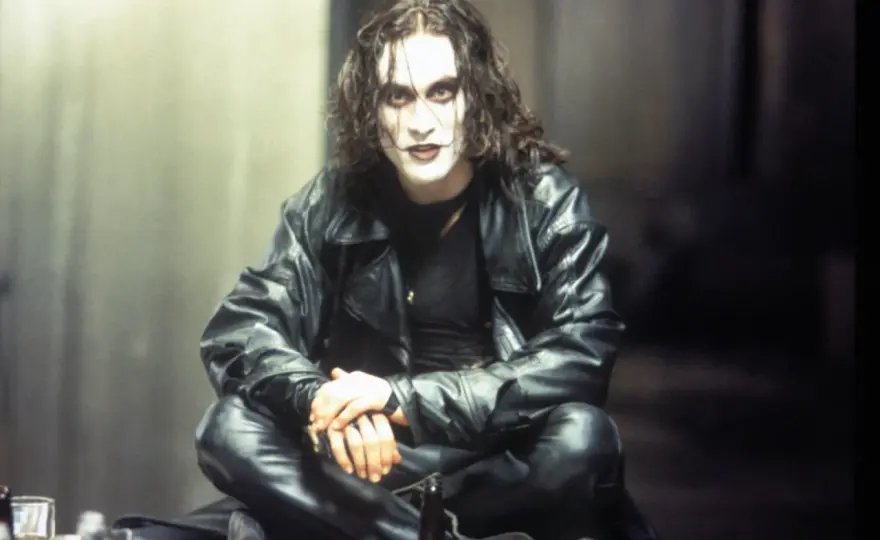 Kruk (1994): Brandon Lee, tragiczna legenda i wieczny kult