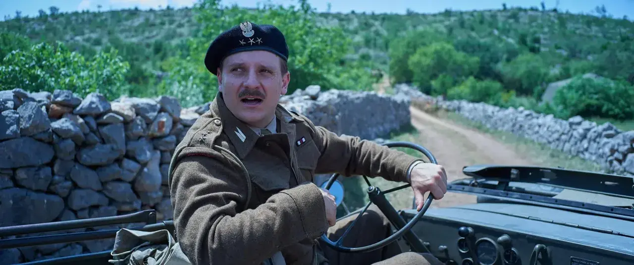 Stare polskie filmy wojenne: Klasyka, propaganda i gdzie obejrzeć
