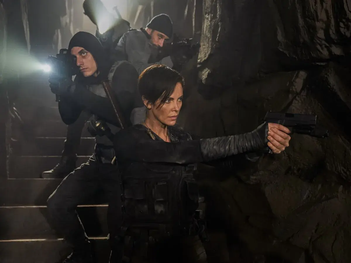 Filmy sensacyjne: Klasyki, nowości i Netflix co warto zobaczyć?