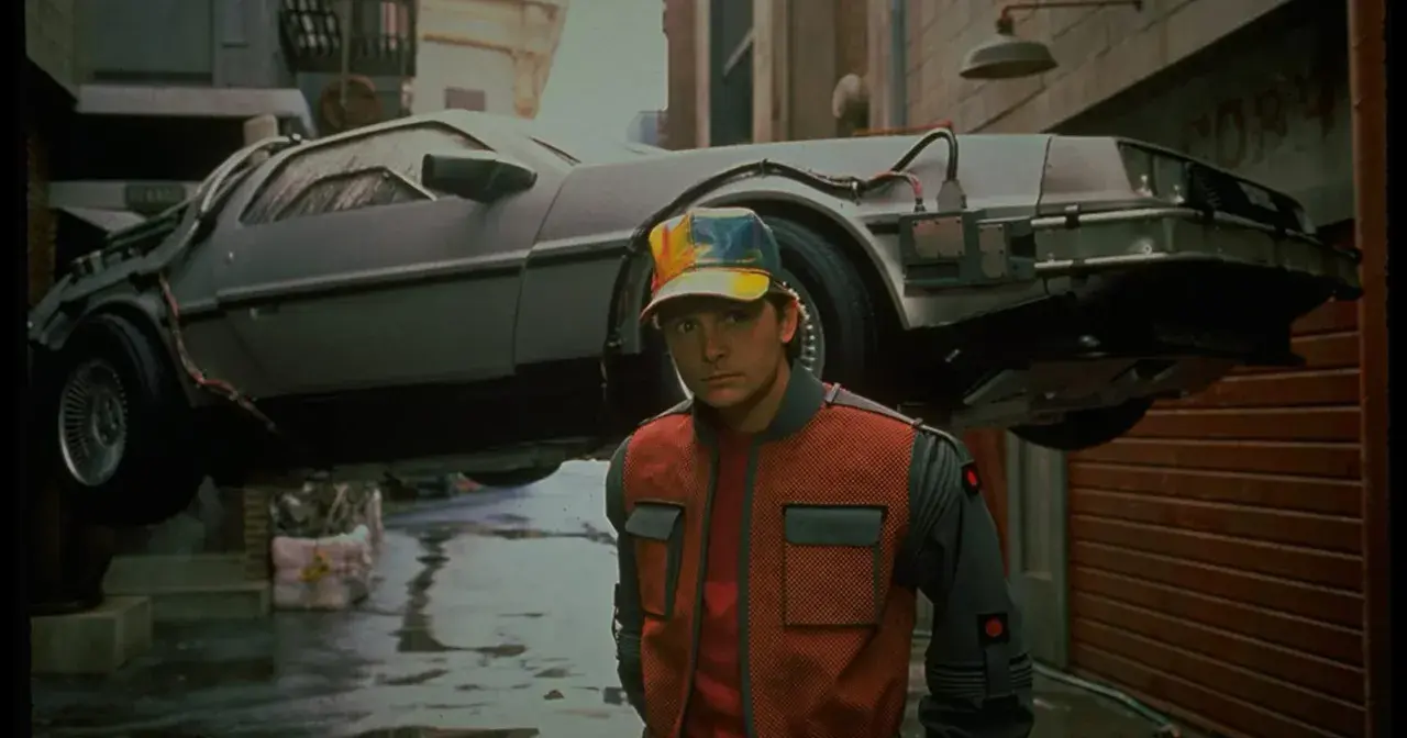 Dlaczego kultowe filmy lat 80. wciąż nas fascynują? PRL i USA
