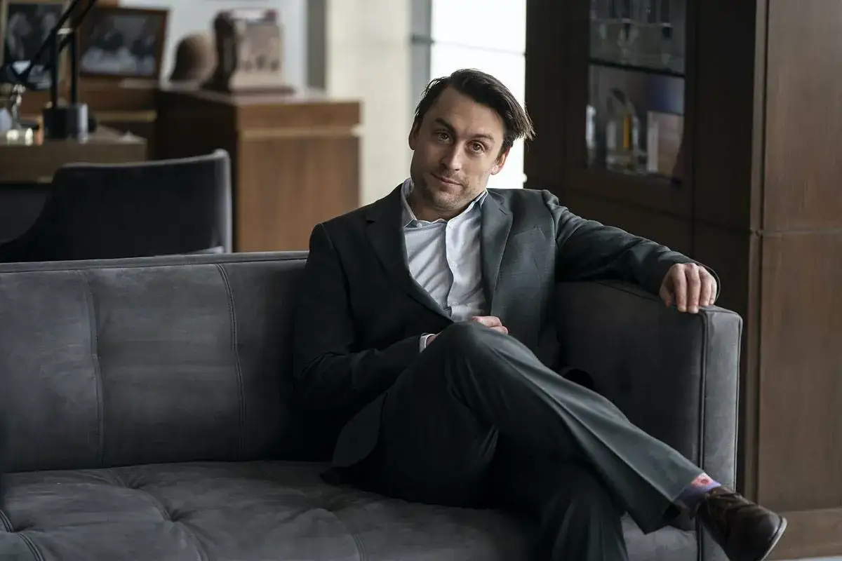 Kieran Culkin jako Roman Roy w Sukcesji