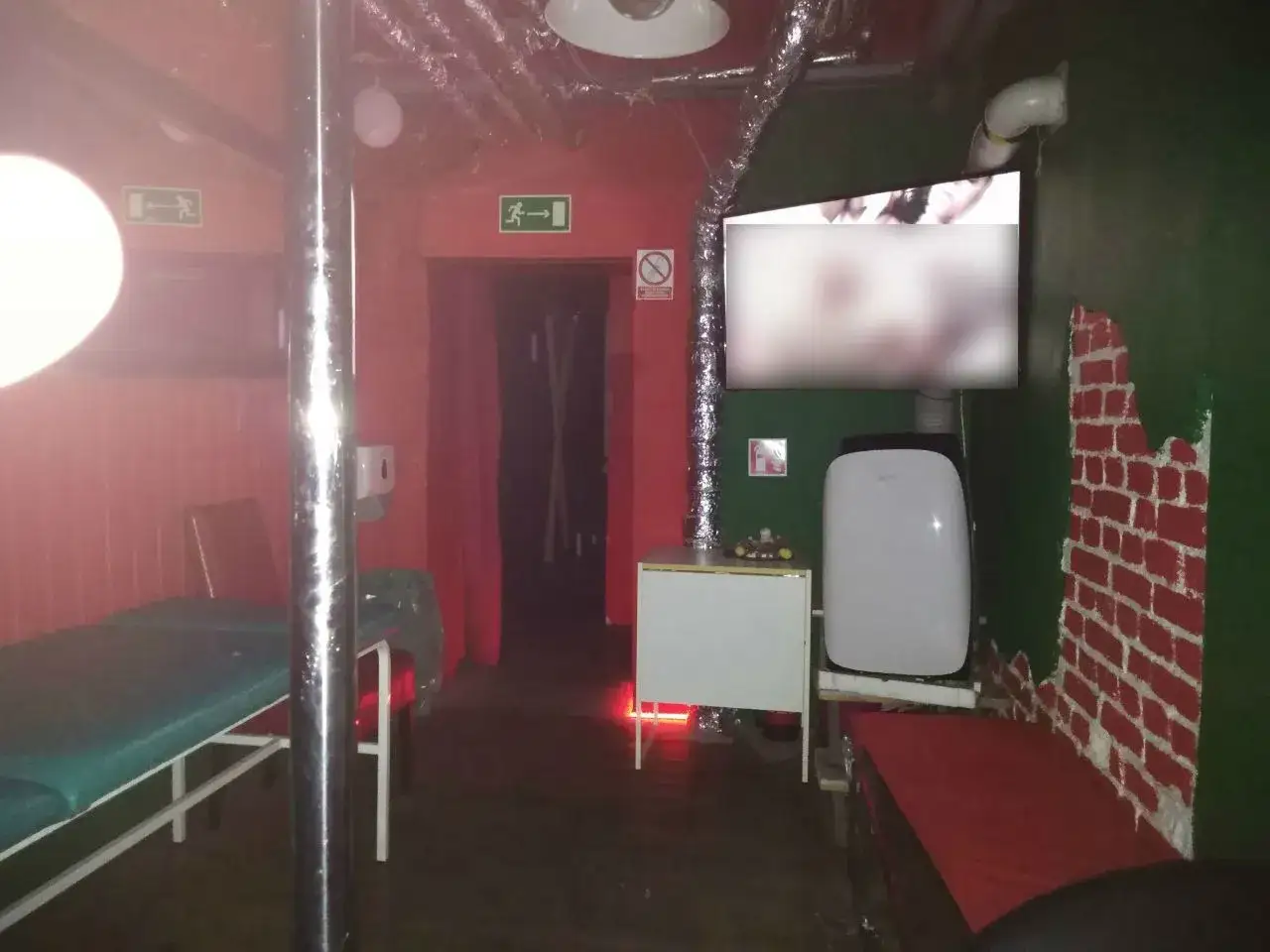 Kino erotyczne definicja