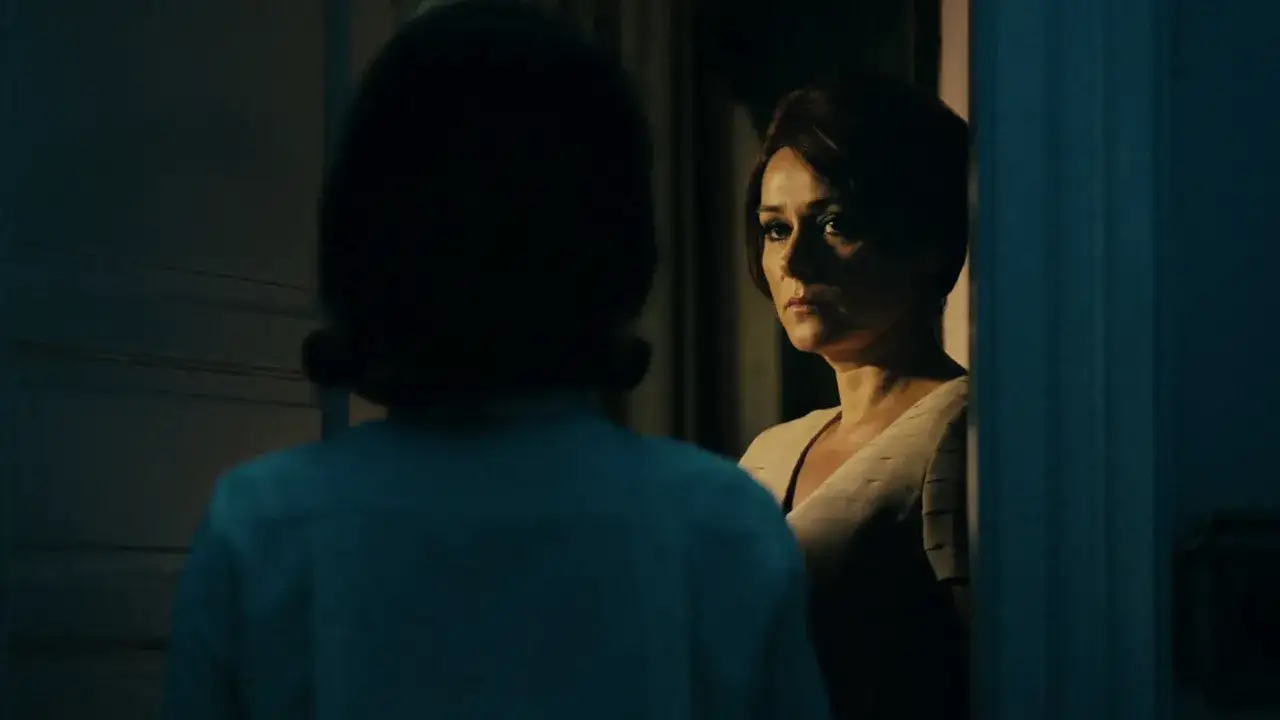 The Duke of Burgundy film Cynthia Evelyn