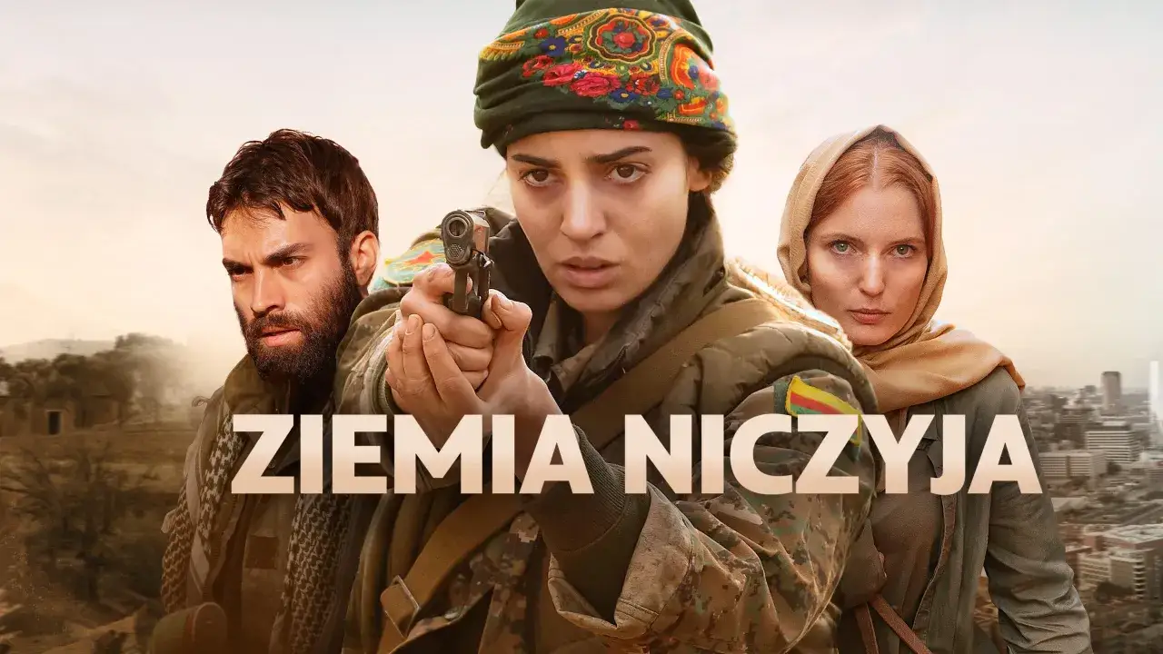 Trzech bohaterów, w tym kobieta z karabinem, w tle miasta. Plakat serialu 