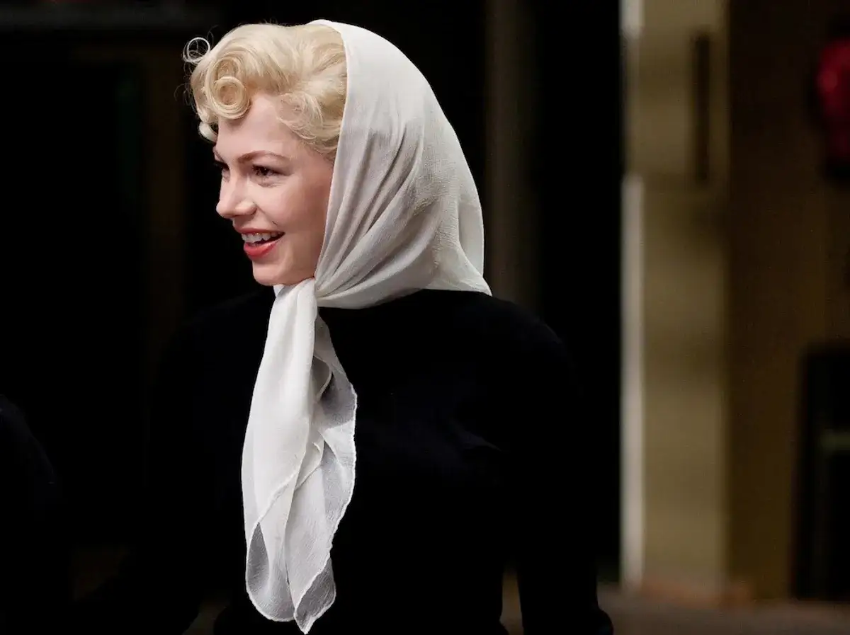 Marilyn Monroe i Colin Clark na planie Księcia i aktoreczki