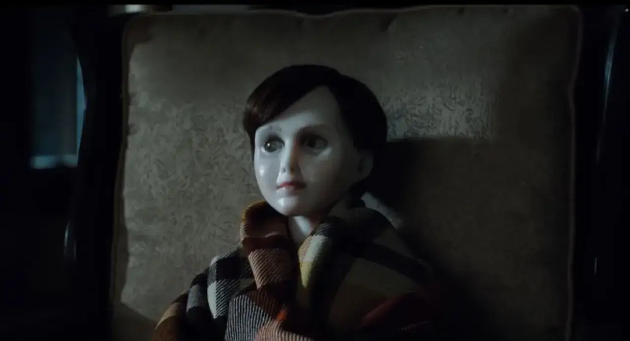 Zdjęcie Horror The Boy: Przerażająca Lalka z Mroczną Tajemnicą