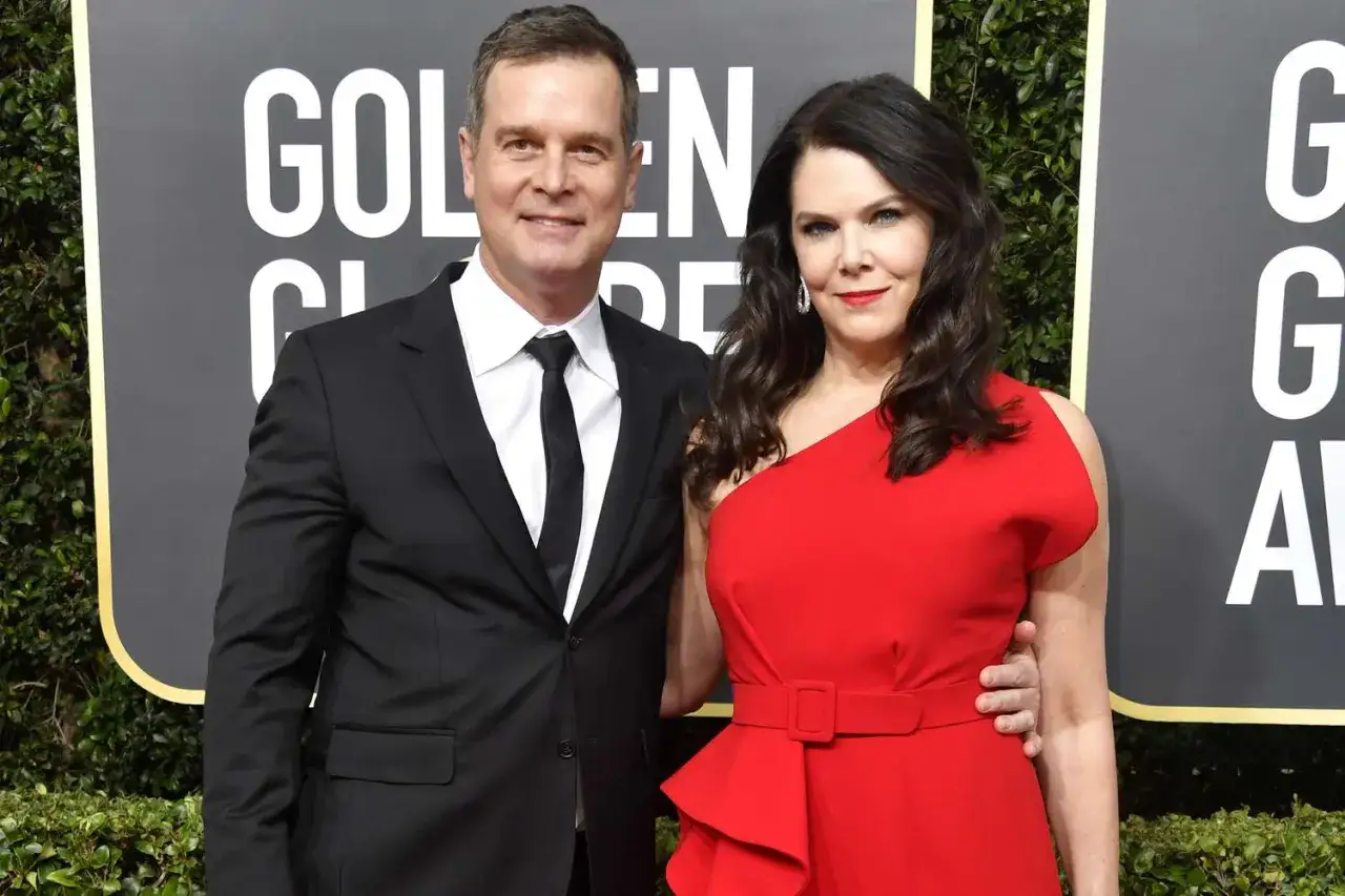 Lauren Graham i Peter Krause na Złotych Globach. Choć nie mają wspólnych dzieci, ich relacja jest inspiracją.